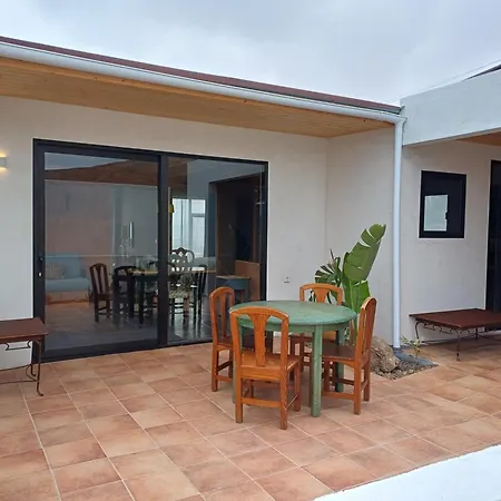 Apartment Palacio Eco Tinajo