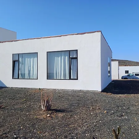 Palacio Eco Tinajo